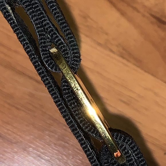 Authentic Salvatore Ferragamo Vara Ribbon Keychain / Bag Charm - Picture 9 of 9